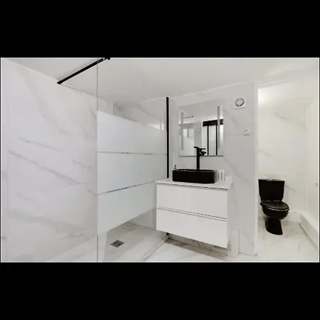 La Taniere Mandar Paris